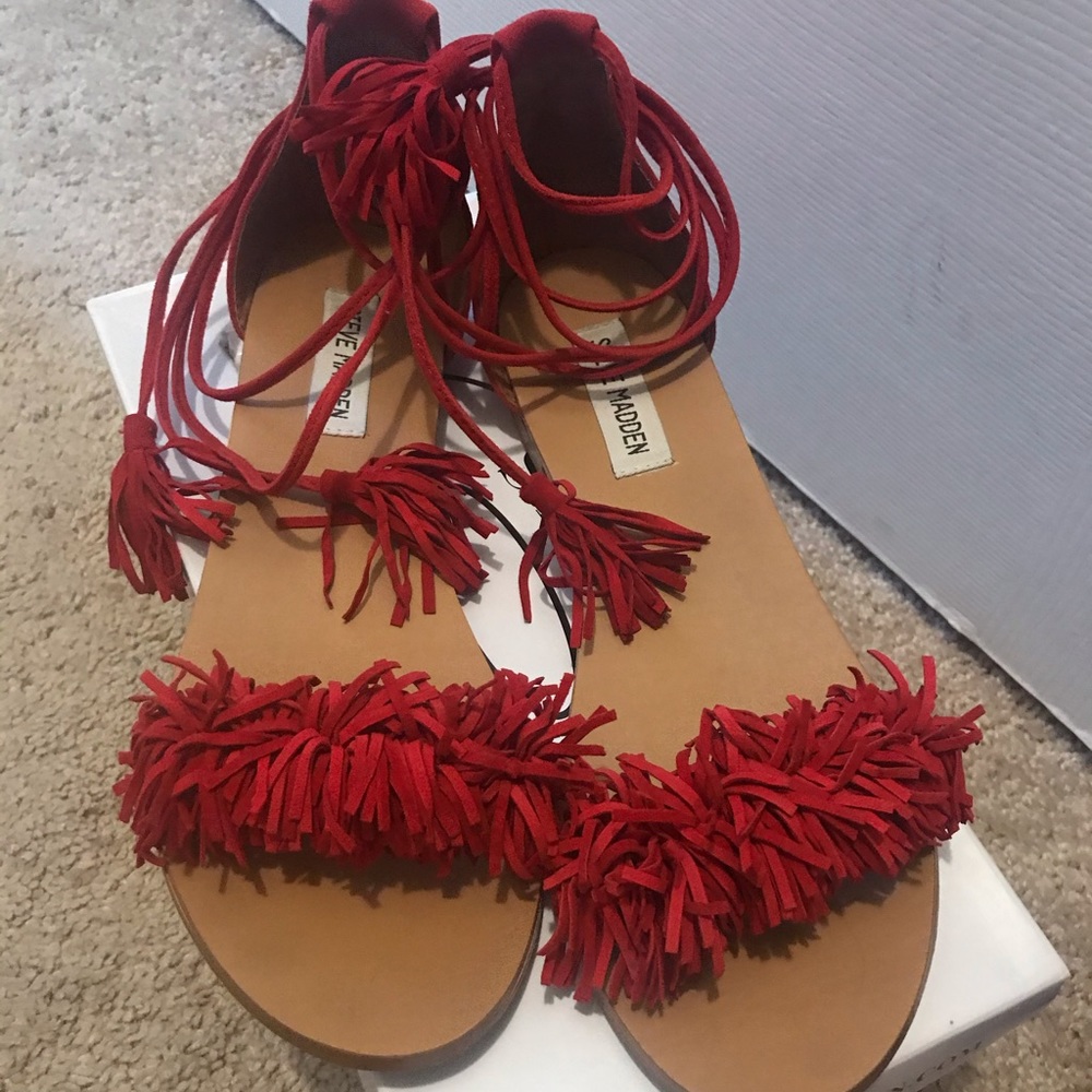 Steve Madden ‘Sweetyy’ Sandals